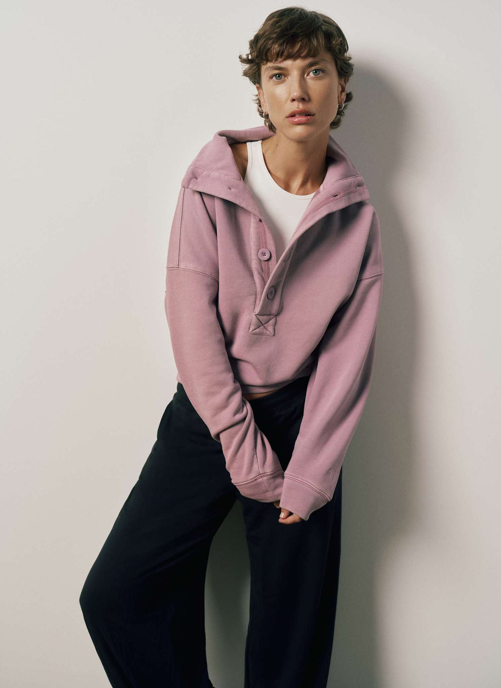 Motion Stand Collar Sweatshirt