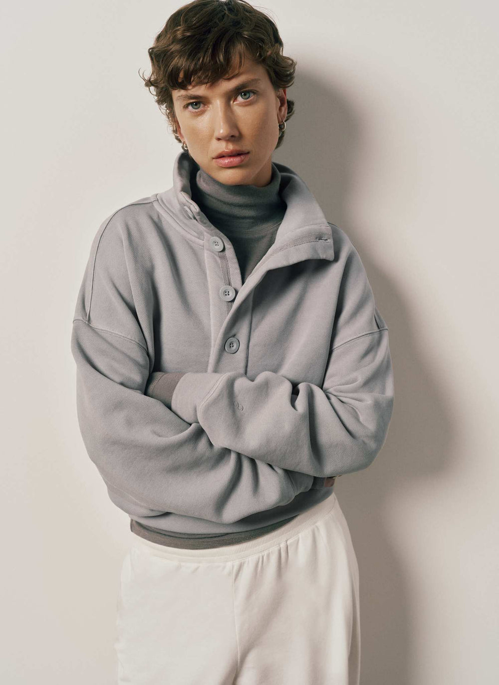 Motion Stand Collar Sweatshirt